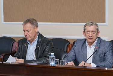 Депутаты рассмотрят более 50 вопросов